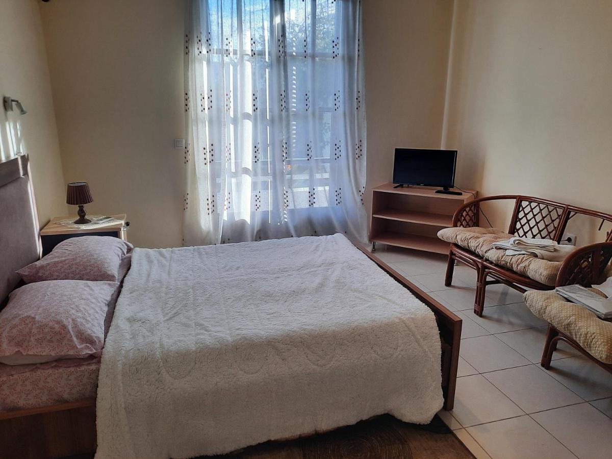 Villa Bianca Kremasti  Bagian luar foto